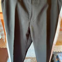 Pantalone nero con laterale bianco
