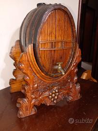 🍷 ANTICA BOTTE DA LIQUORI – INTAGLIO ARTIGIANALE 