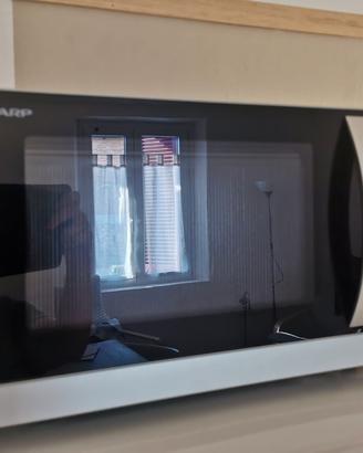 Forno microonde nuovo