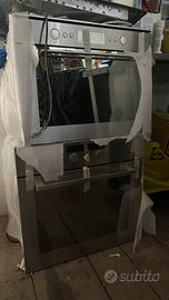 Forno e micronde ad incastro