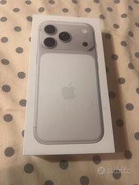 IPHONE 17 Pro. 256 Silver.