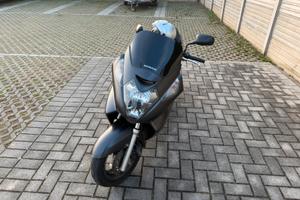 Honda Silver Wing 600 ABS