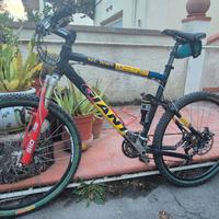 Mountain  bike  Giant XtC Team