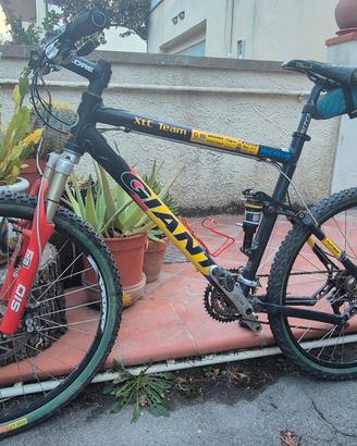 Mountain  bike  Giant XtC Team