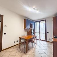 2 LOCALI A LISSONE