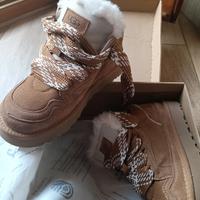 ugg sneakers nuove taglia 38
