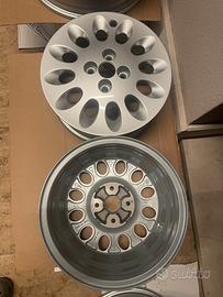 Cerchi in lega Alfa Romeo 5,5Jx14 H2-43