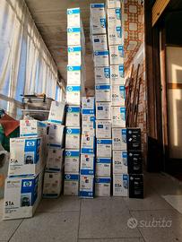 Stock di 45 Toner HP LaserJet Originali Nuovi
