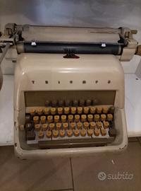Triumph macchina da scrivere
