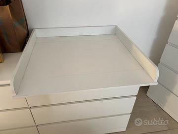 Fasciatoio per cassettiera malm + cuscino