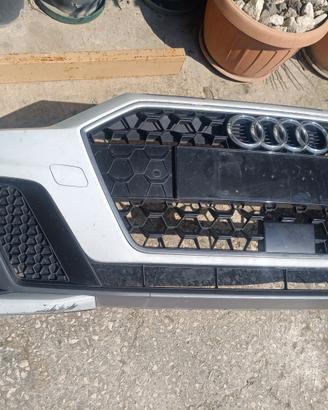 paraurti anteriore audi A1 S Line