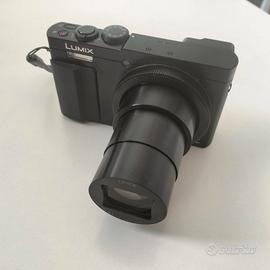 Panasonic Lumix DMC-TZ70 + Accessori
