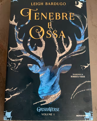 Tenebre e Ossa