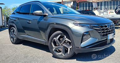 Hyundai Tucson 1.6 Ibrida pari al nuovo 2023