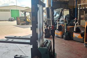 Stoccatore elettrico 1200 con batteria al litio