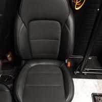 Ford Kuga mk3, sedili, pannelli porta e tunnel