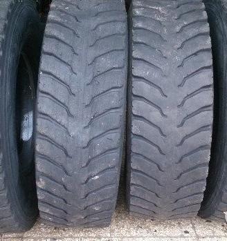 4 gomme usate hankook i 13 22.5 per autocarro