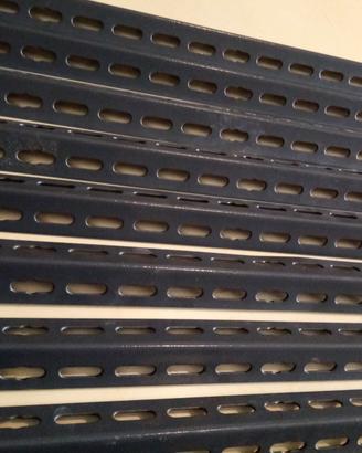 MONTANTI ACCIAIO ROBUSTI PER SCAFFALE Pz.8