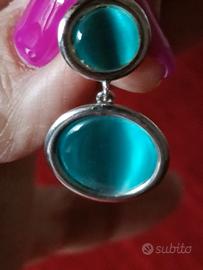 orecchini con pendente acciaio e resina azzurra