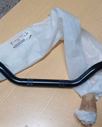 manubrio Yamaha Bolt XV950 XV950R XVS950 1TP-26111