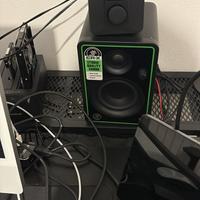 Casse per computer  professionali-MACKIE CRX 3