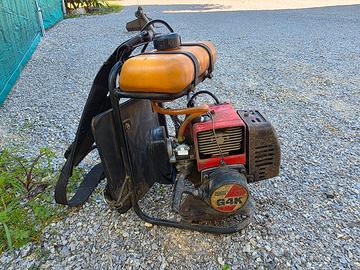 Decespugliatore a spalla Zenoah Komatsu g4k