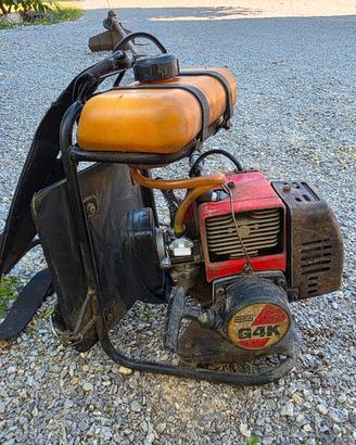 Decespugliatore a spalla Zenoah Komatsu g4k