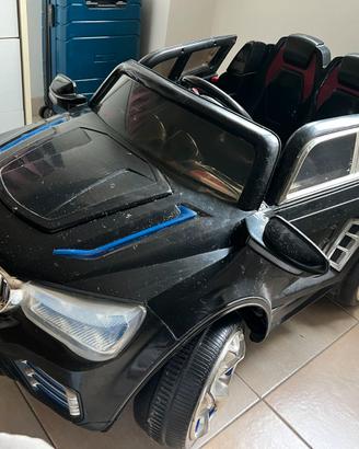 Auto elettrica per bambini