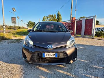 Toyota Yaris 1.5 Hybrid 5 porte Lounge