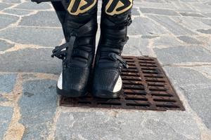 stivali acerbis neri