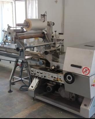 2 Macchine Flow Pack usate confezzionatrice