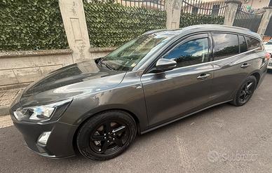 PERFETTA - FORD FOCUS AUTOMATICA