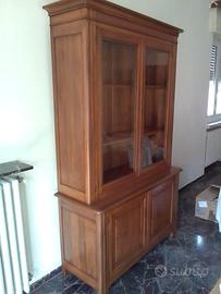 Sala da pranzo in noce nazionale