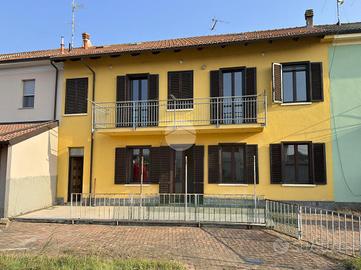 CASA SEMINDIPENDENTE A RIVE