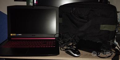 Acer Nitro 5 i7 GTX1060 16GB RAM + Borsa