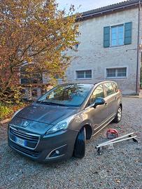 Peugeot 5008 2 serie  120 cv euro 6 119000 km