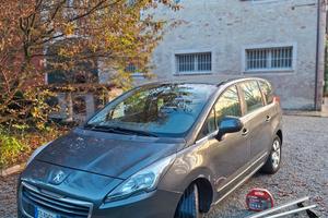 Peugeot 5008 2 serie  120 cv euro 6 119000 km