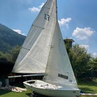 Flying junior deriva