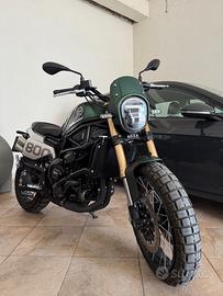 Benelli Leoncino 800 Trail.