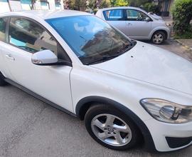 VOLVO C30 modello 2013 pochi KM neopatentati