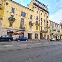 2 LOCALI A MILANO
