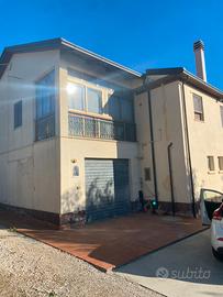 Casa di campagna con terreno