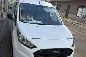 Ford transit connec 2021