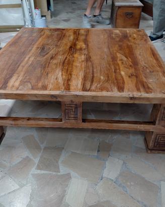 Tavolo basso in teak da arredo