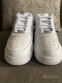 Nike Air Force 1 bianche originali – taglia 42