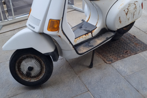 Vespa cosa 125