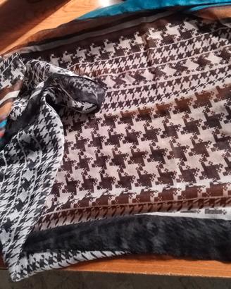 Foulard Blu di Byblos 