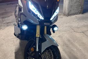 X ADV 750
