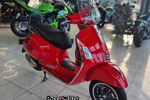 Vespa 310 GTS hpe super