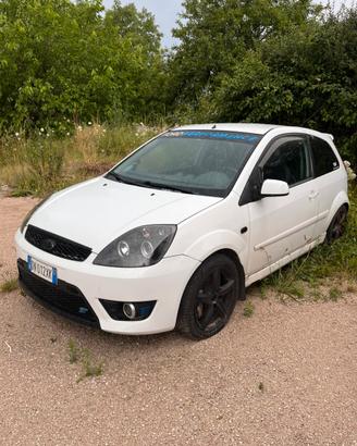 ford fiesta st 150 2.0